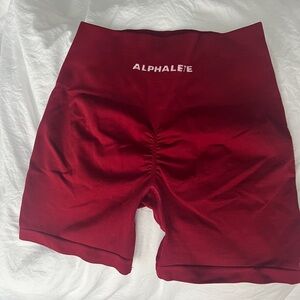 Red Alphalete amplify 4.5 in short